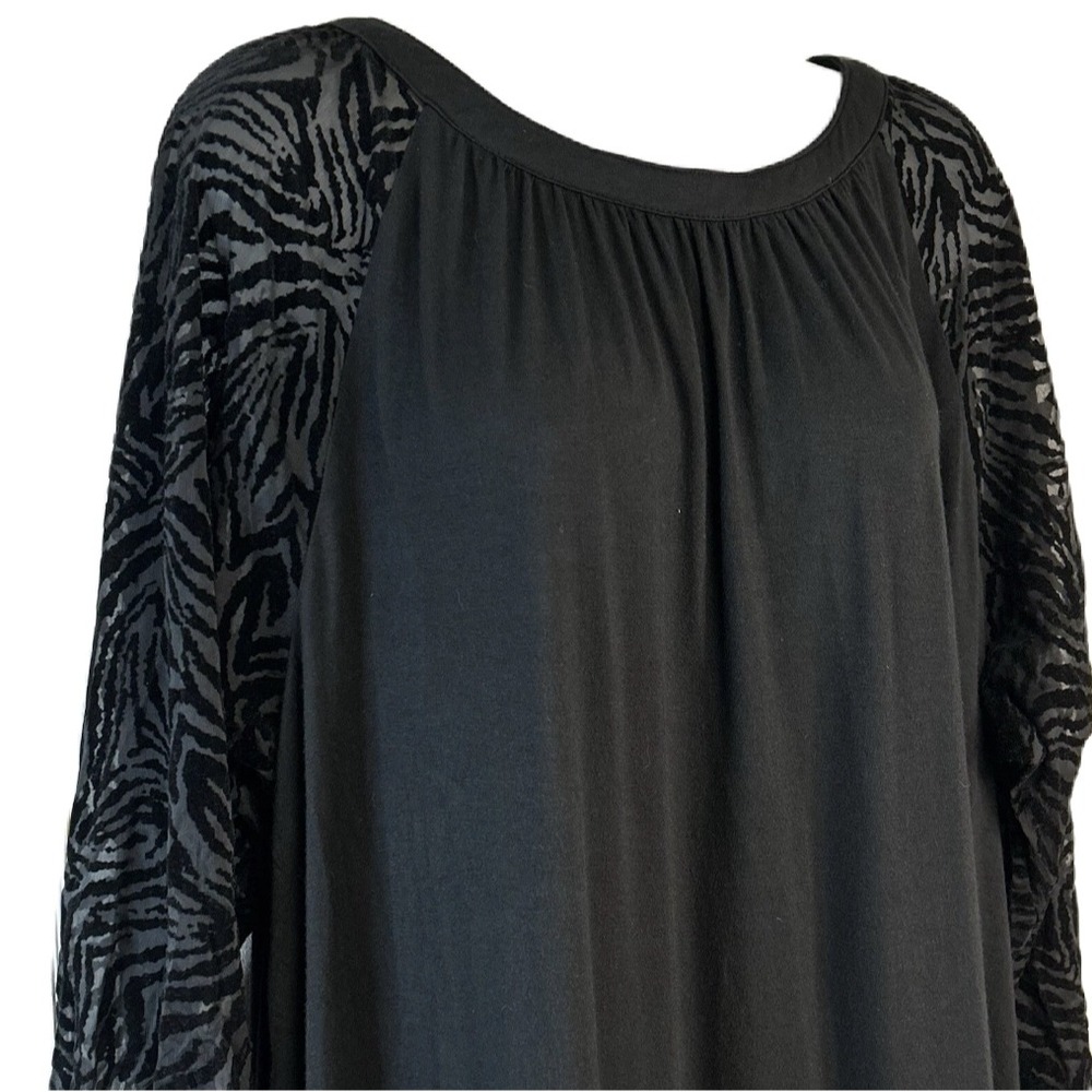 Zac & Rachel Velvet Burnout Animal Print Top Blouse Women 1X Sheer Sleeve Black